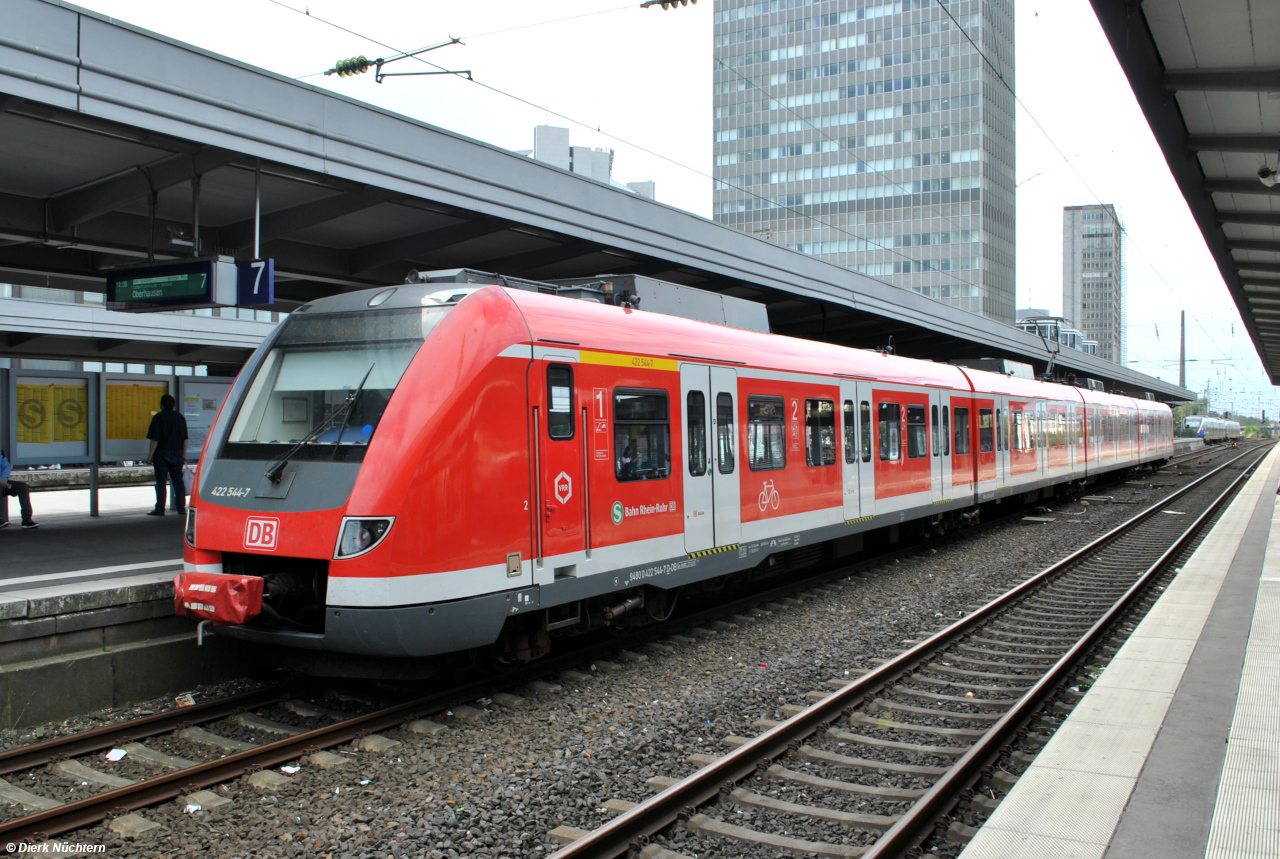 422 544-7 · Essen Hbf