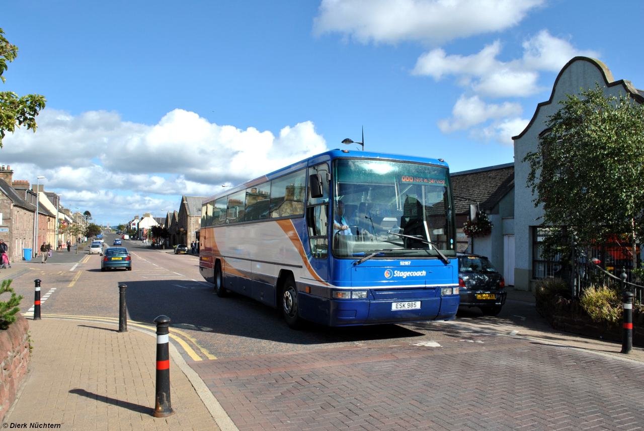 52167 (ESK 985) · Invergordon High Street