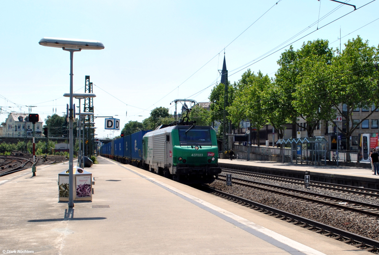 437023 · Solingen Hbf