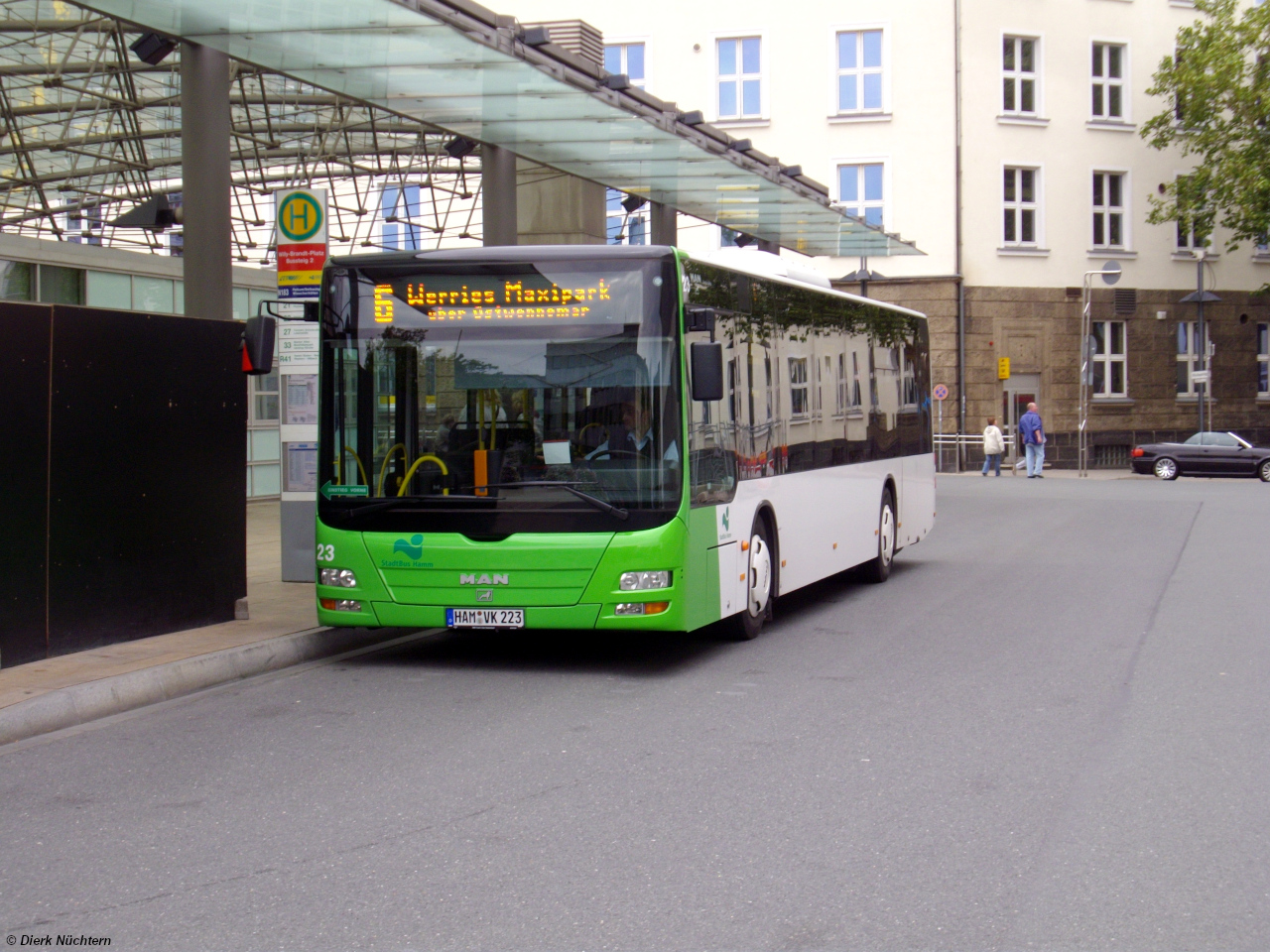 23 (HAM VK 223) Willy-Brandt-Platz / Hbf