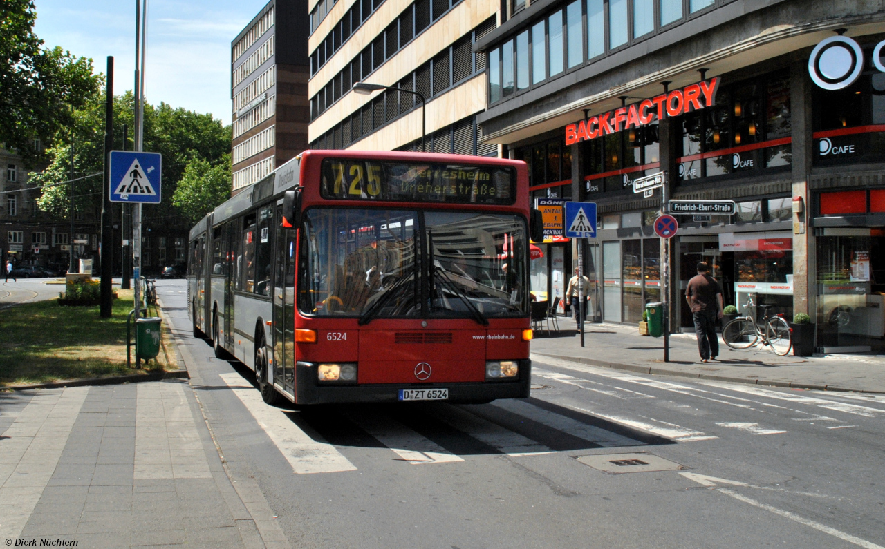 6524 (D AT 6524) · Düsseldorf Hbf