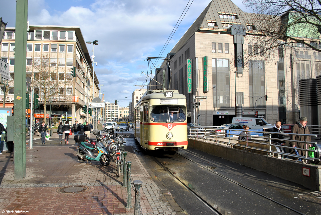 2669 · Heinrich-Heine-Allee [U]