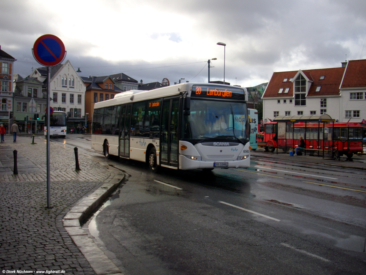 6562 (SU 53462) Bryggen