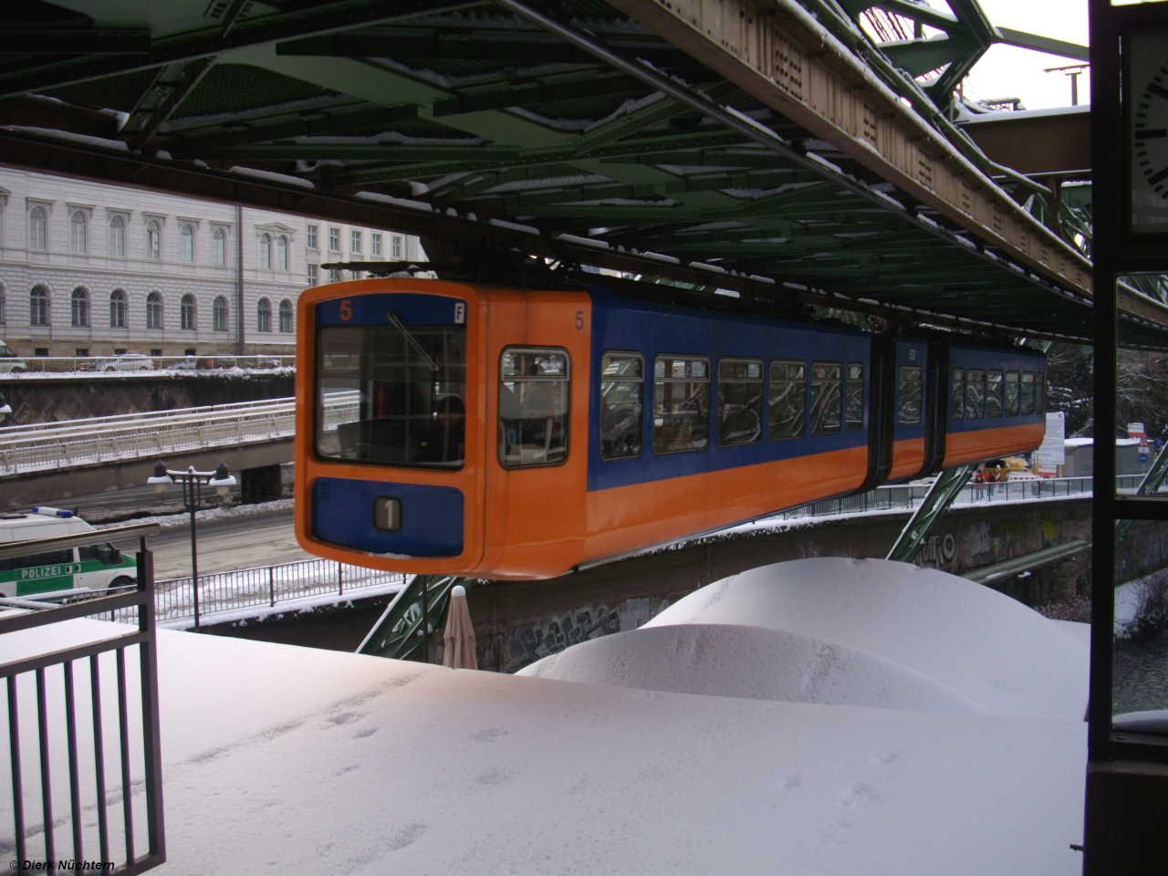 5 · Wuppertal Hbf