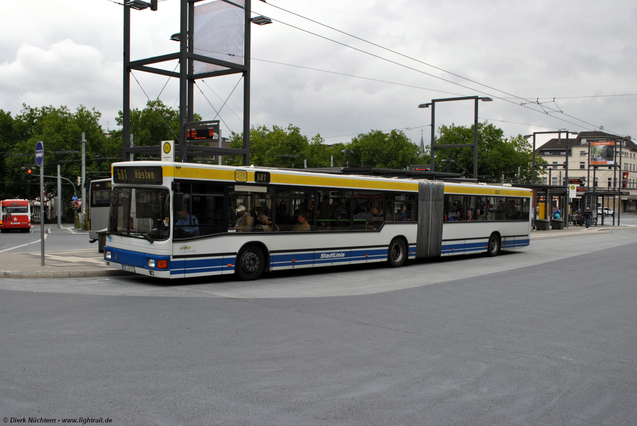 852 (SG SW 112) Solingen Hbf