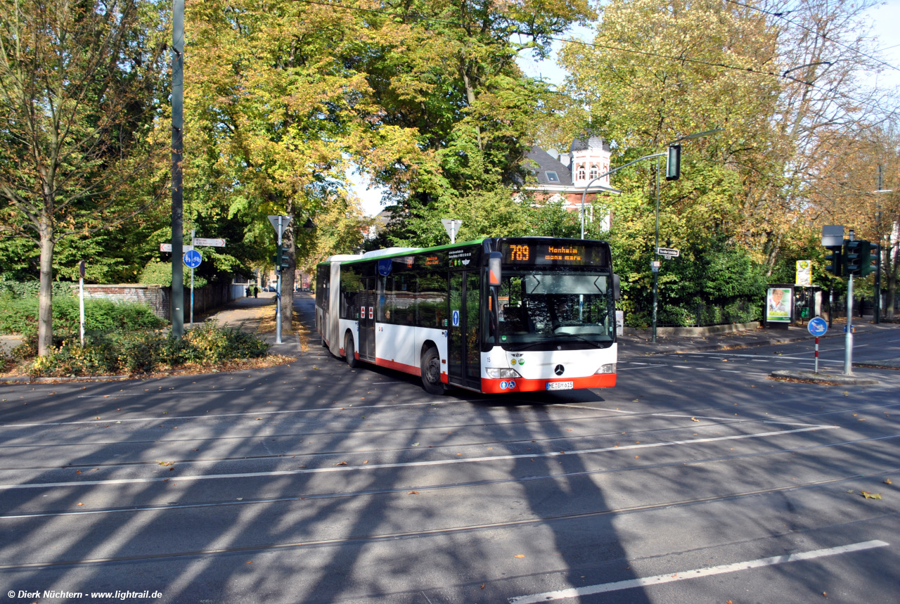 15 (ME BM 615) · Düsseldorf, Schloss Benrath