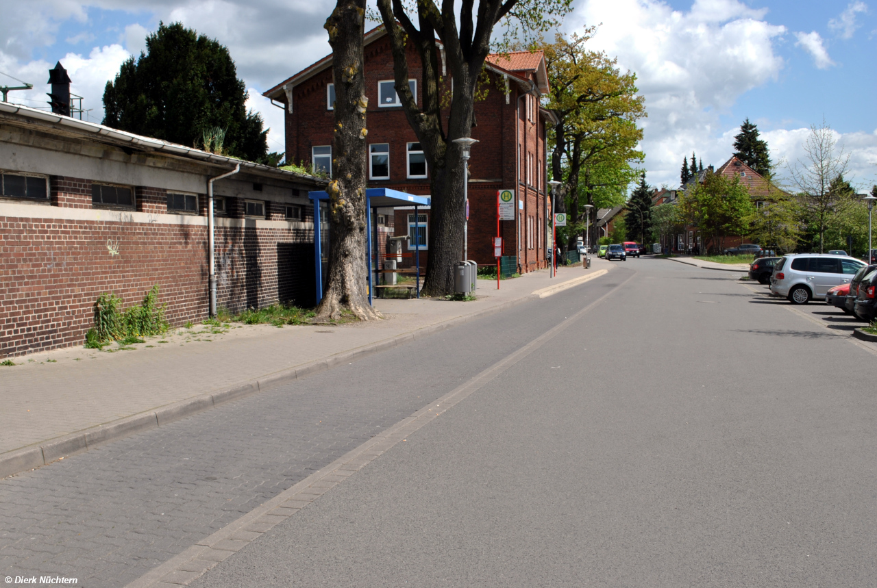 Bf. Buchholz (Vorplatz), 13.05.2015