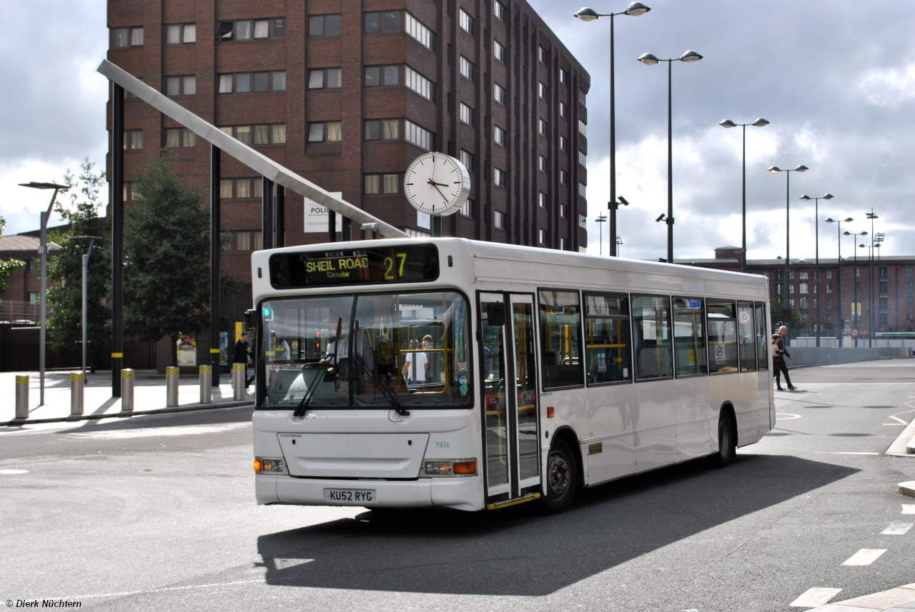 7904 (KU52 RYG) Liverpool One Bus Station