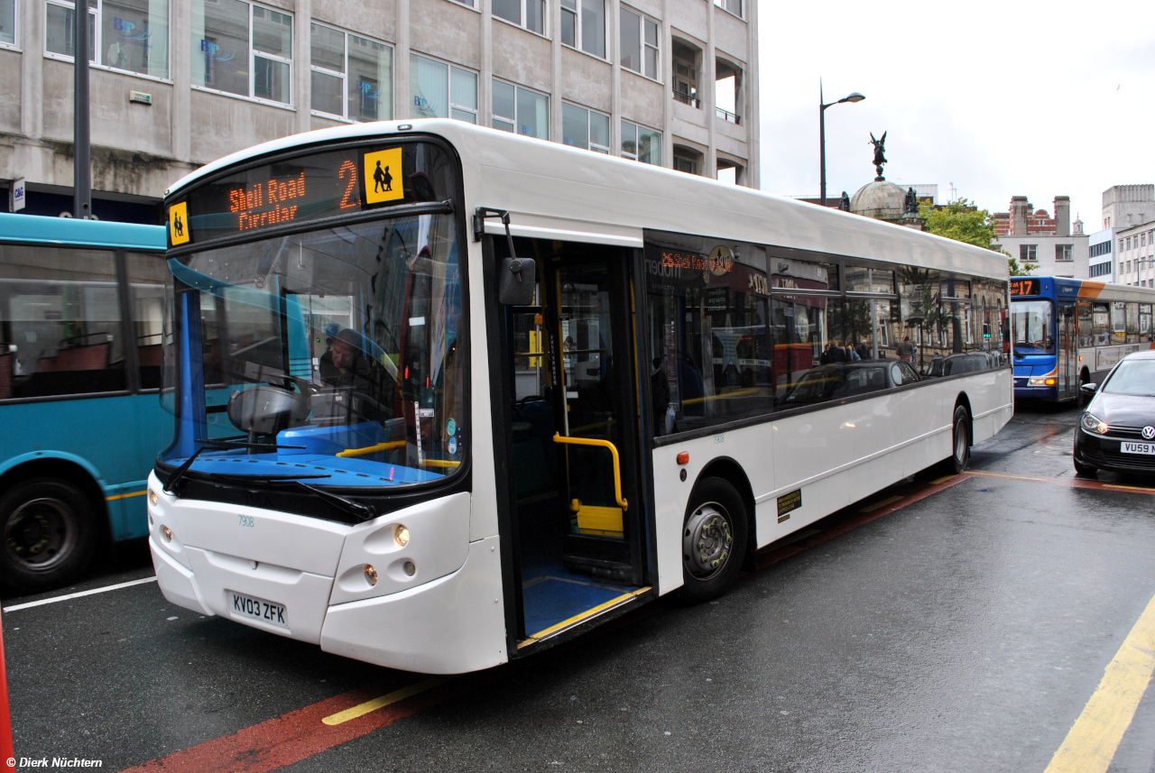 7908 (KV03 ZFK) Lord Street