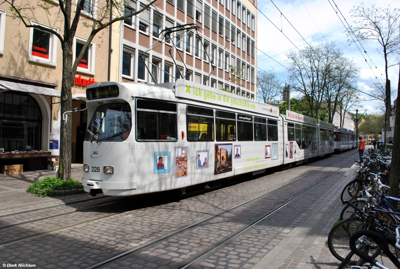 228 · Stadttheater -> Hbf