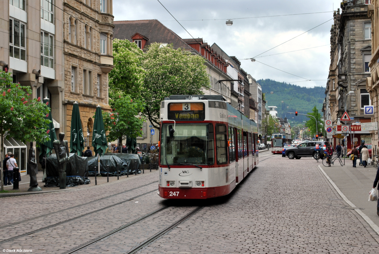 247 · Bertoldsbrunnen -> Holzmarkt