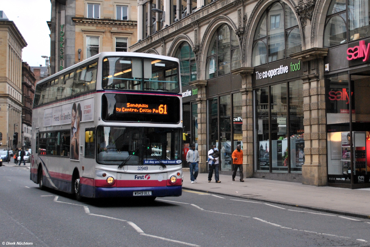 32949 (W949 ULL) · Glasgow Central Station