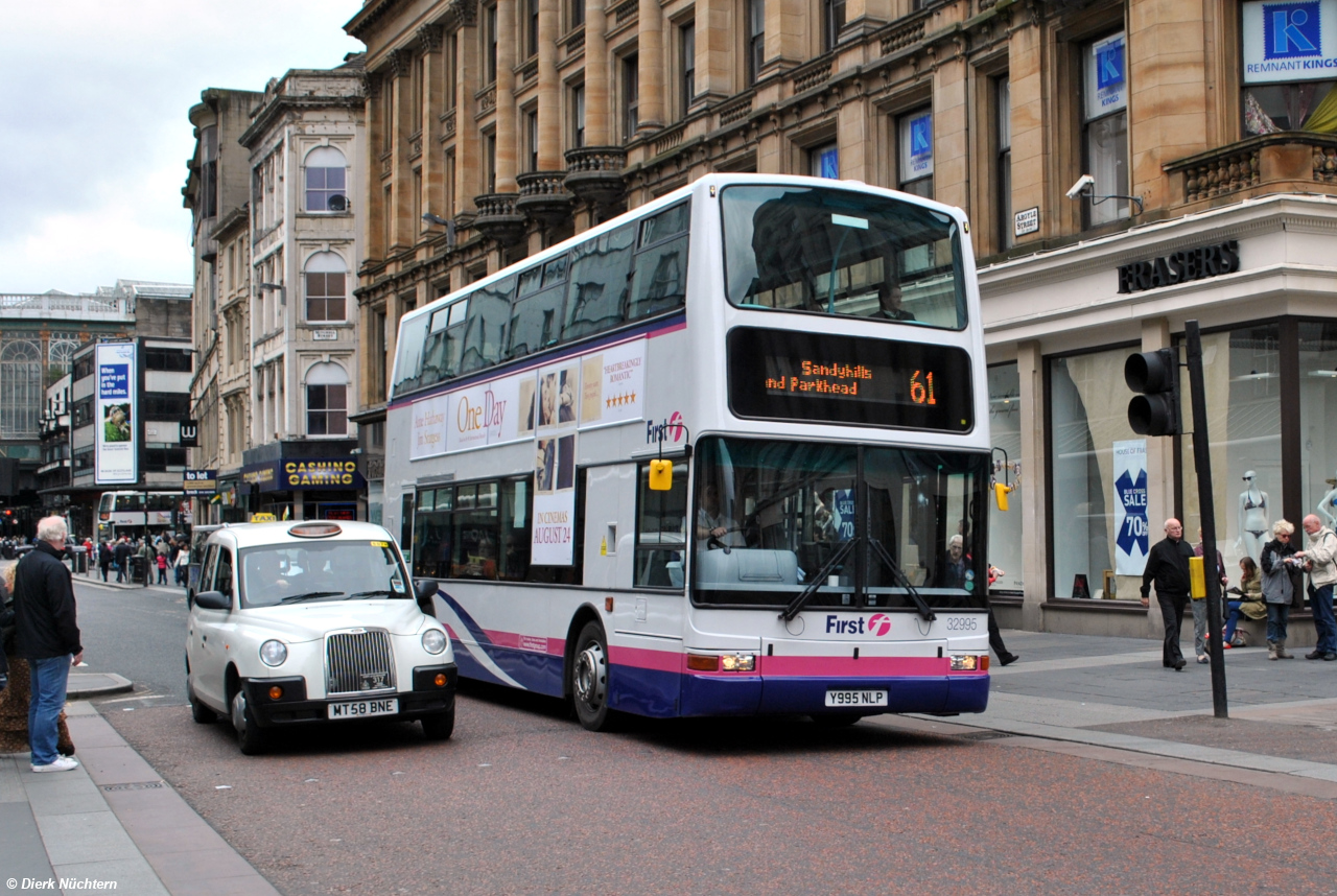 32995 (Y995 NLP) · Argyle Street