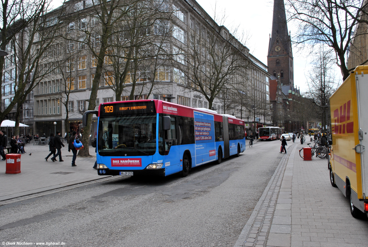 7925 (HH SP 2925) · Gerhart-Hauptmann-Platz