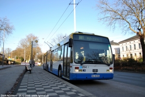 254 (SG SW 354) SG, Rathausplatz