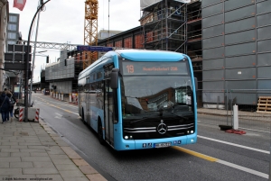 2111 (HH XB 2111) · [U] Rödingsmarkt