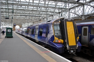 380 017 · Glasgow Central