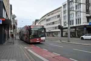 2033 (BN SW 4372) · Bertha-von-Suttner-Platz [U]